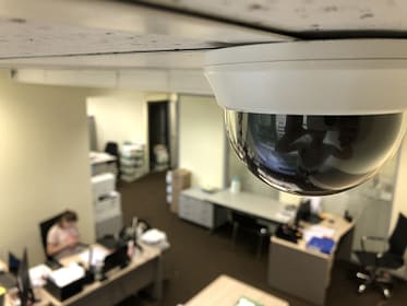 Видеонаблюдение для офиса — особенности, выбор и монтаж оборудования, советы и рекомендации