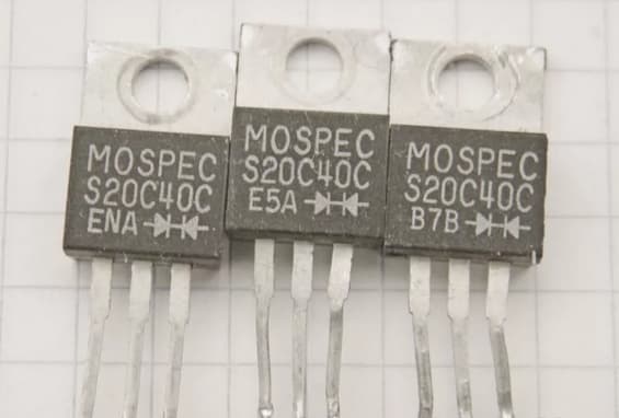сдвоенный диод Шоттки